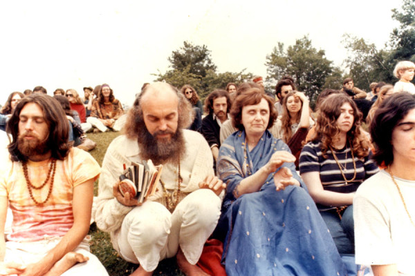 KD, Ram Dass and Hilda Charlton in New Hampshire - Summer 1970